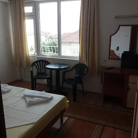 Guest house Къща За Гости Офилови Равда